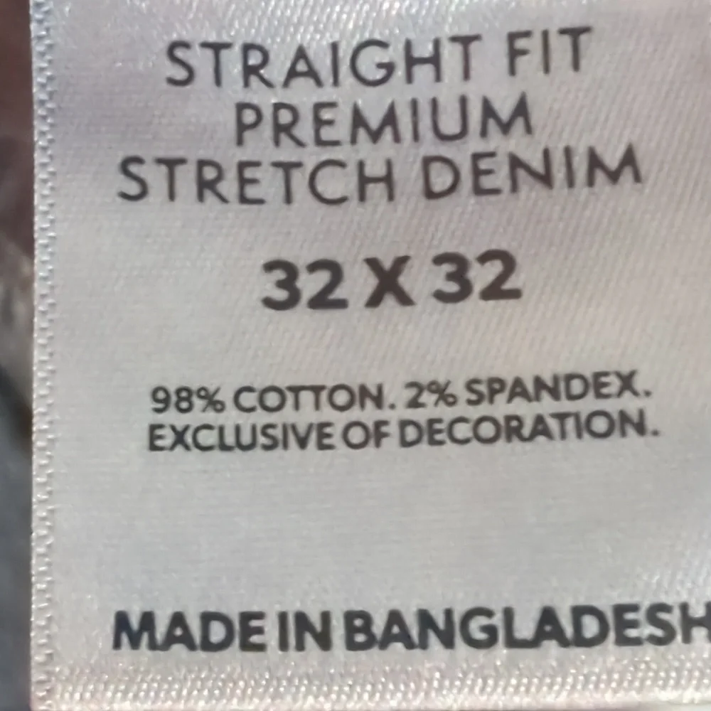 NWOT Men's Straight Fit Premium Stretch Denim Jeans 32x32